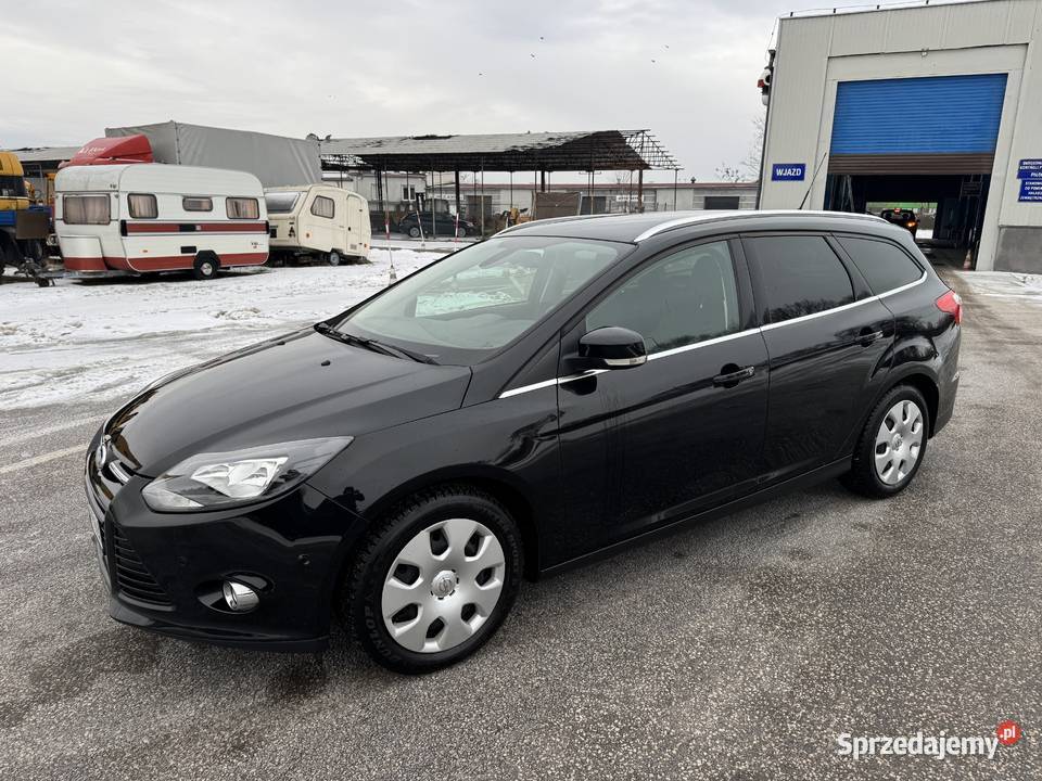 Ford Focus BENZYNA Klimatronik Nawigacja Konin sprzedam