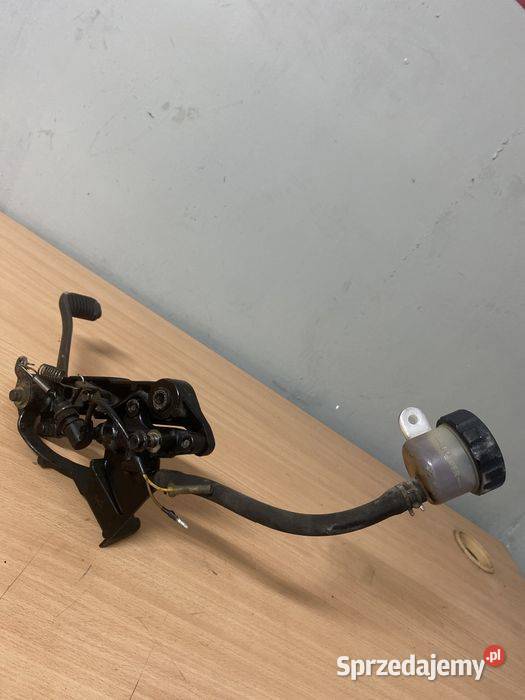 Yamaha FZ 750 Set Prawy podnozek stopka wielkopolskie Poznań