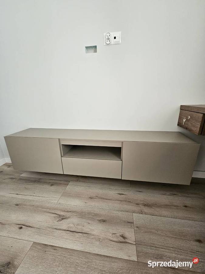 Sprzedam tanio szafkę RTV 170x35x37 Łomża sprzedam