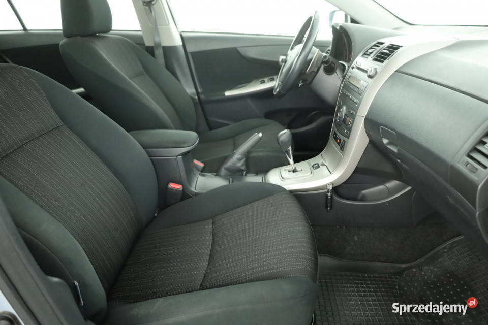 Toyota Corolla 16 Dual VVTi wielofunkcyjna kierownica dolnośląskie Bielany Wrocławskie