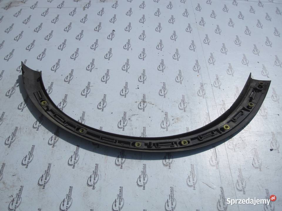 VOLVO C30 RDESIGN 07r listwa błotnika lewa przód osobowe Kielce