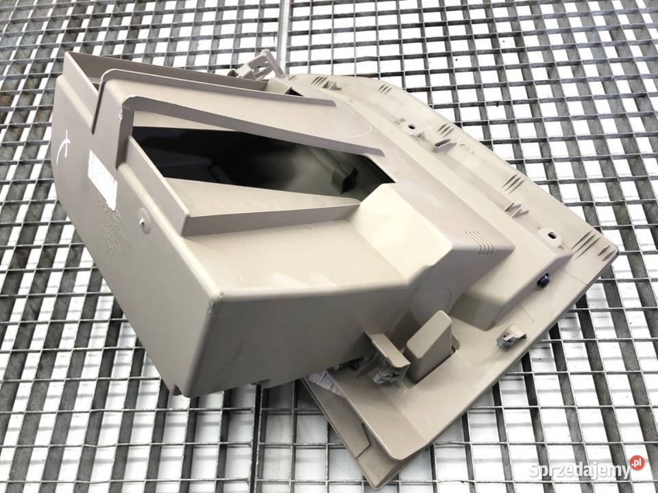 SCHOWEK PASAŻERA FORD FOCUS III Hatchback PÓŁKA