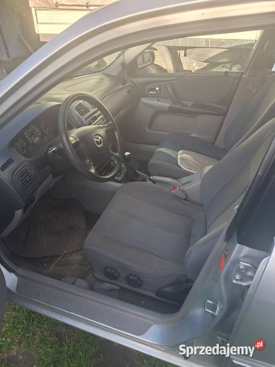 Mazda 323 15 benzyna oplacona klima sprawna Biała Podlaska