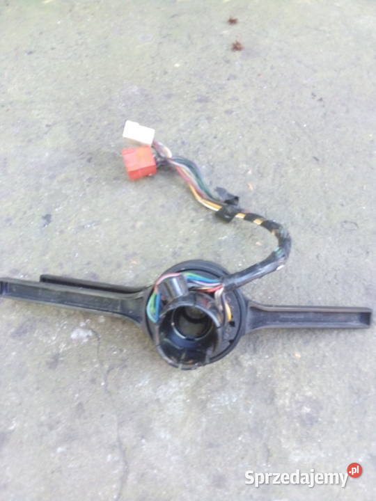 przełącznikpająk kierunkowskazów fiat125p126 Leszno sprzedam