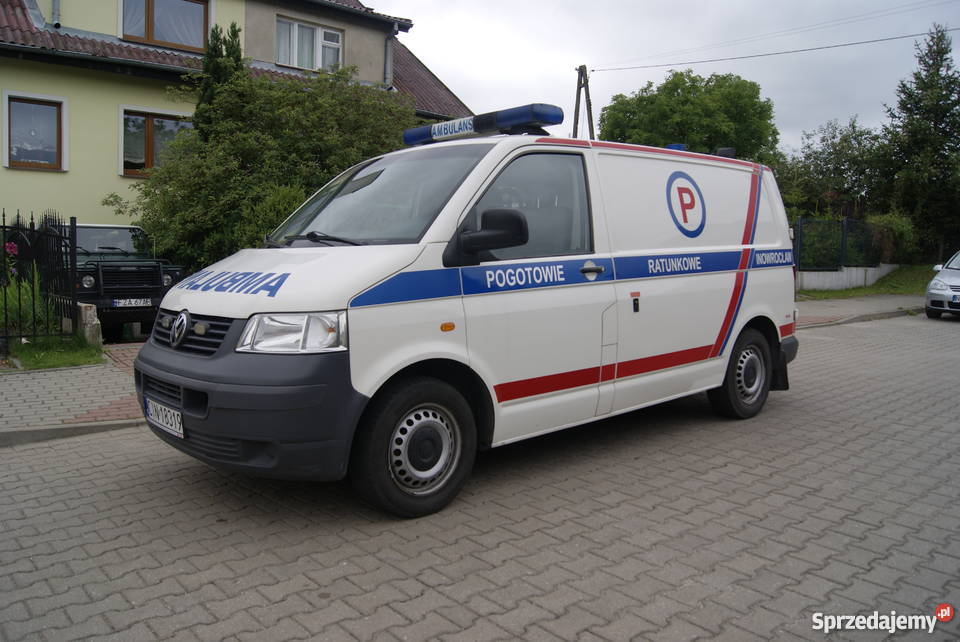 Ambulans karetka Volkswagen t5 transporter nosze poduszka powietrzna Biskupiec-Kolonia Druga
