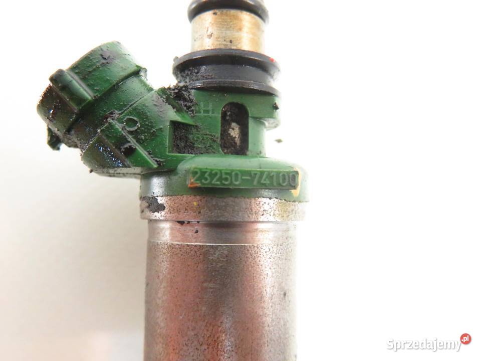 WTRYSKIWACZ TOYOTA RAV 4 I 20 4WD 3SFE