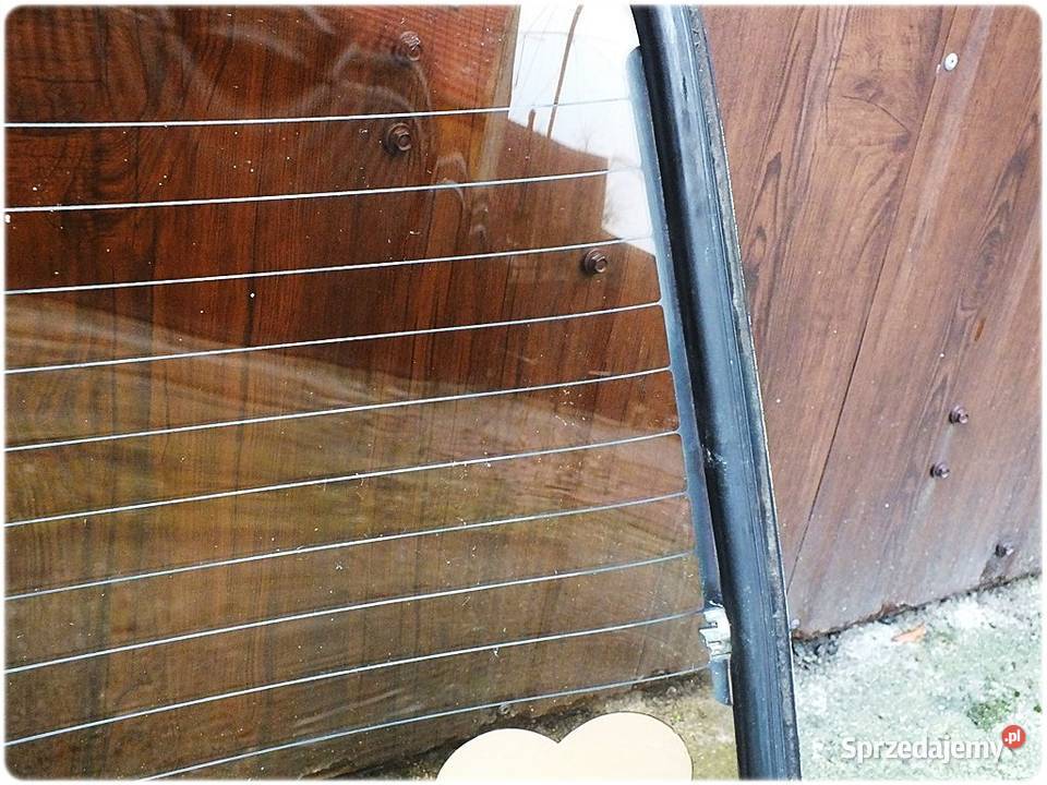 Fiat 125p Podgrzewana Szyba BESPO Tył Tylna z Rok produkcji 1979 Żary