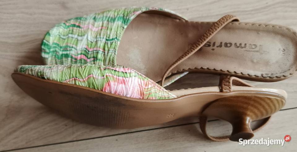 Sandałki pistacjowe z oryginalnym marszczeniem Gdańsk sprzedam