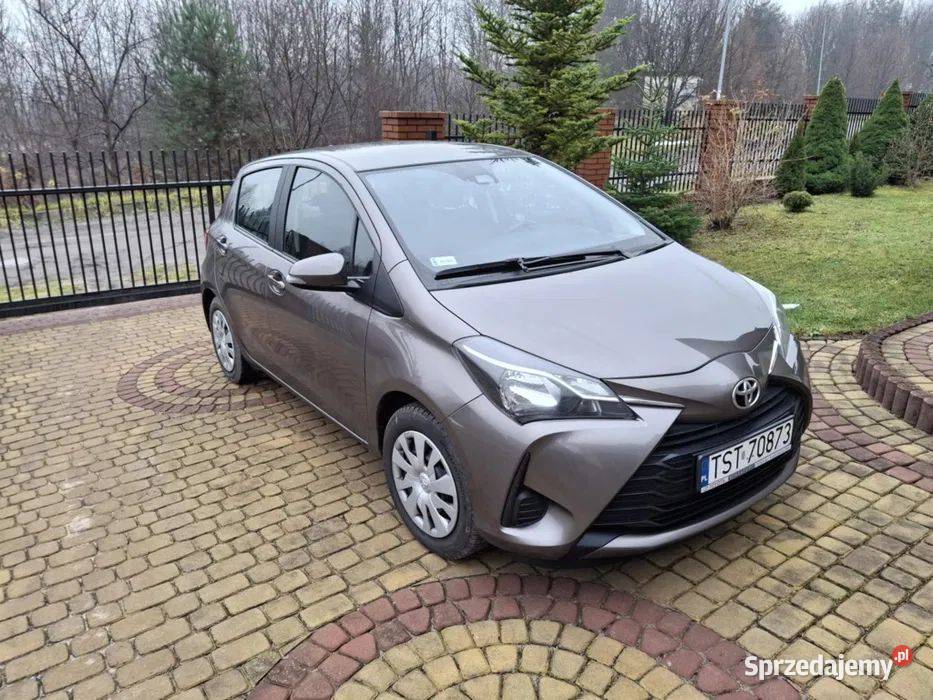 Sprzedam Toyota Yaris 15 niski przebieg 4/5 Toyota świętokrzyskie Krynki