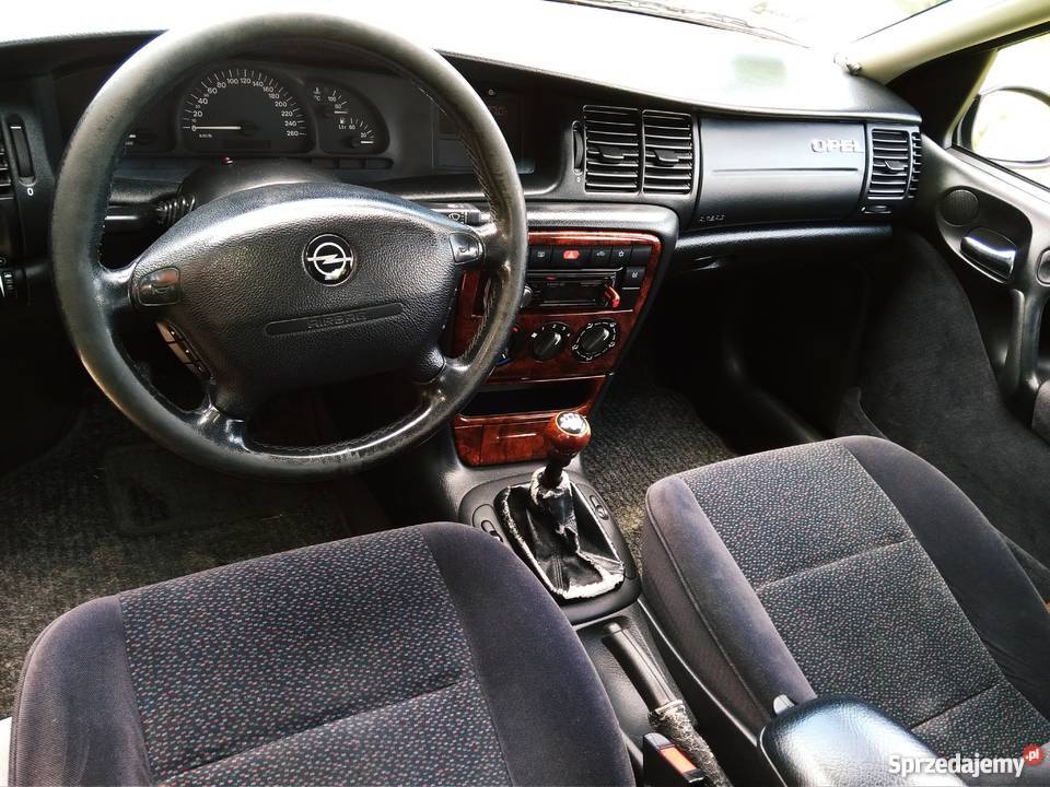 Opel vectra b 2016 v manualna Vectra