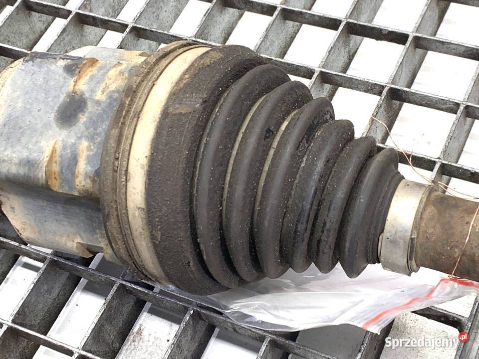 PÓŁOŚ LEWY PRZÓD LEXUS CT 18 99 PRZEGUB NAPĘDOWA osobowe Motoryzacja