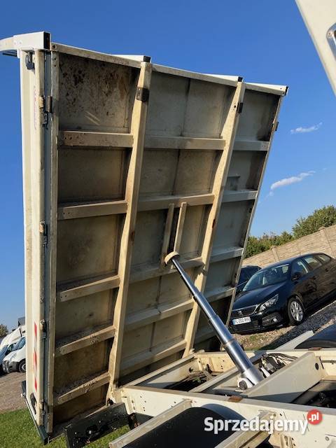 sprzedam samochód dostawczy iveco daily wywrotka nieuszkodzony mazowieckie Bielsk