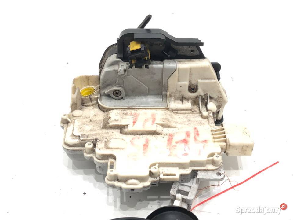 ZAMEK DRZWI LEWY PRZÓD AUDI A8 D3 SedanLimuzyna podkarpackie