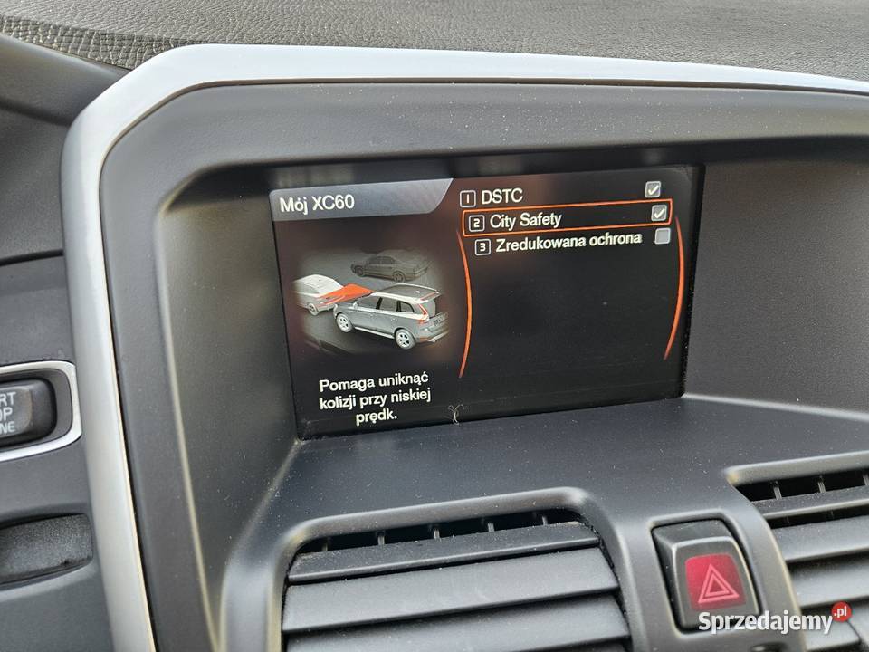 Volvo XC60 20D 5Cylindrów Panorama Navi manualna Czarnków