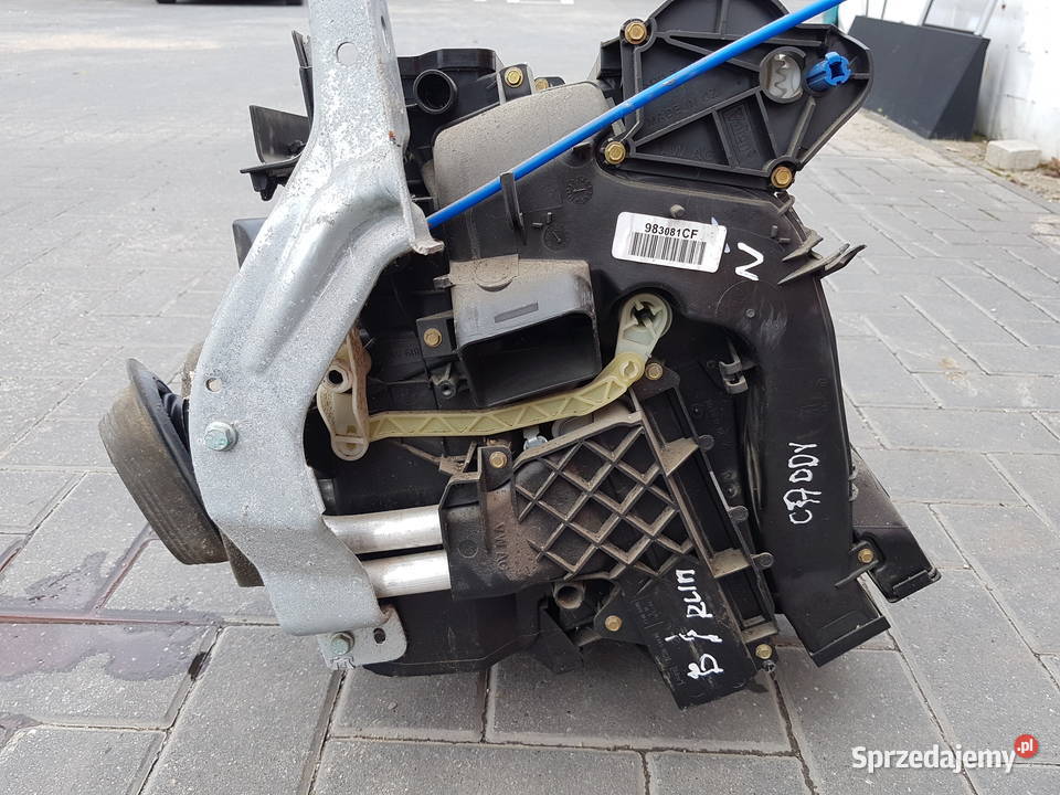 VW CADDY 2K0 NAGRZEWNICA OBUDOWA CHLODNICA wielkopolskie Turkowice sprzedam