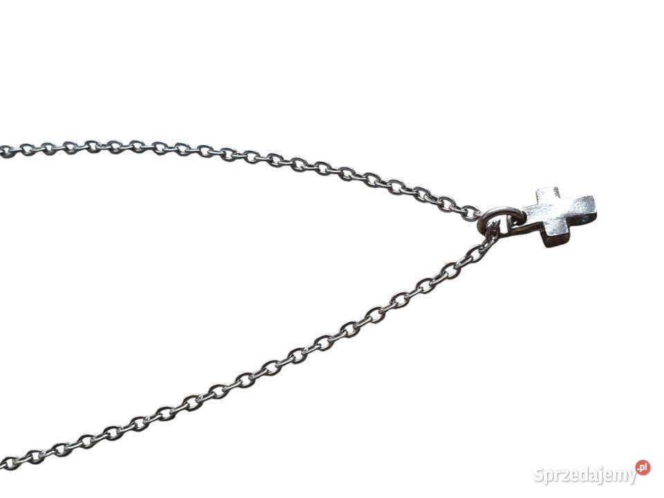Stary metalowy łańcuszek z krzyżykiem ze srebrną Cieszyn