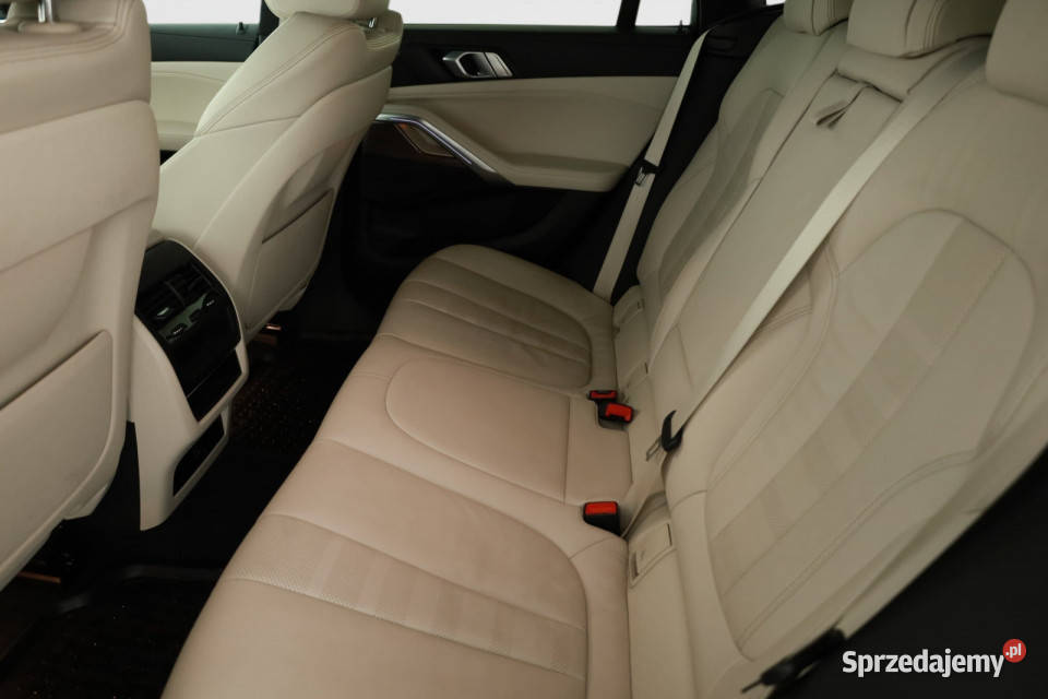 BMW X6 xDrive40i światła przeciwmgielne Łódź