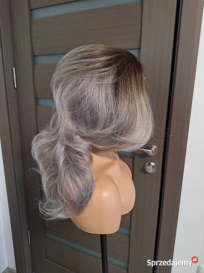 Peruka z koronką w platynowym blond ombre Malbork