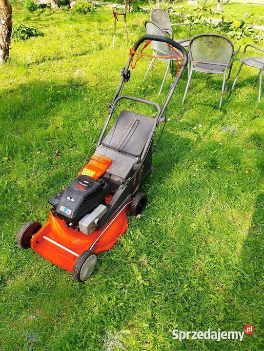 Kosiarka spalinowa Husqvarna uszkodzona