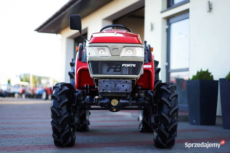 Yanmar F200 4x4 20 Tajęcina