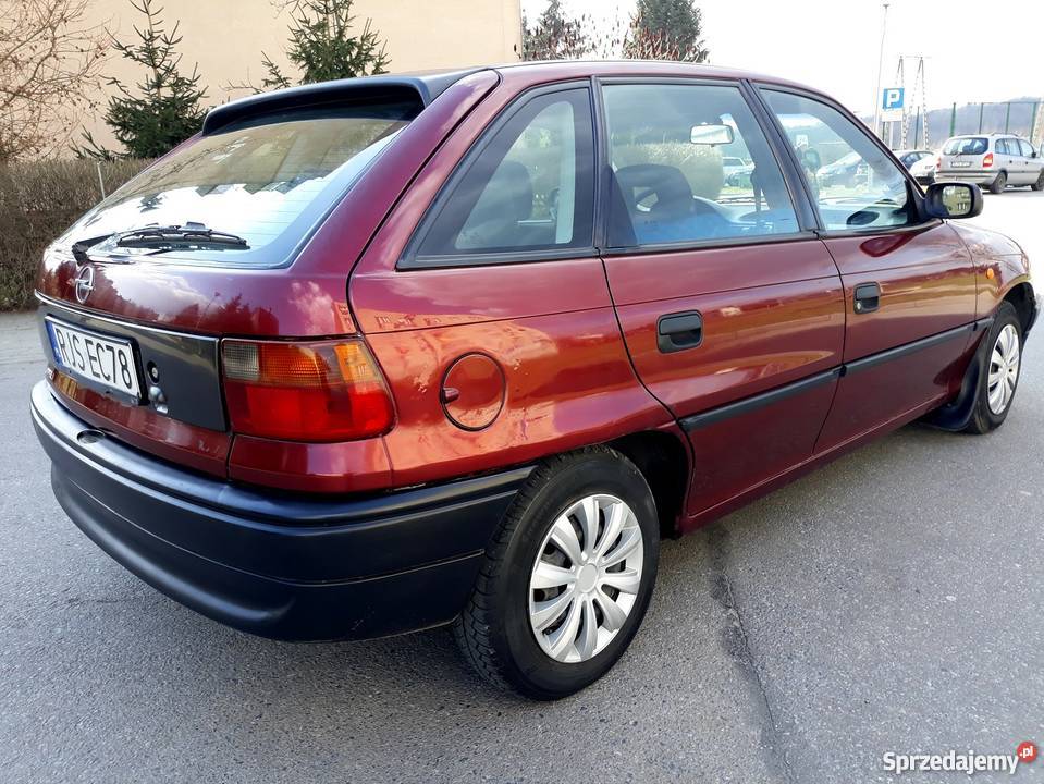 Opel Astra I FL 14 1998 5drzwi Dobra wiśniowy Jasło