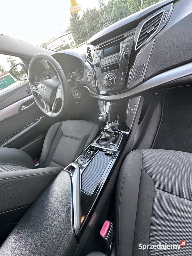 Hyundai i40 Kombi 2016 16 GDI 135 102 Pełna Solca Mała