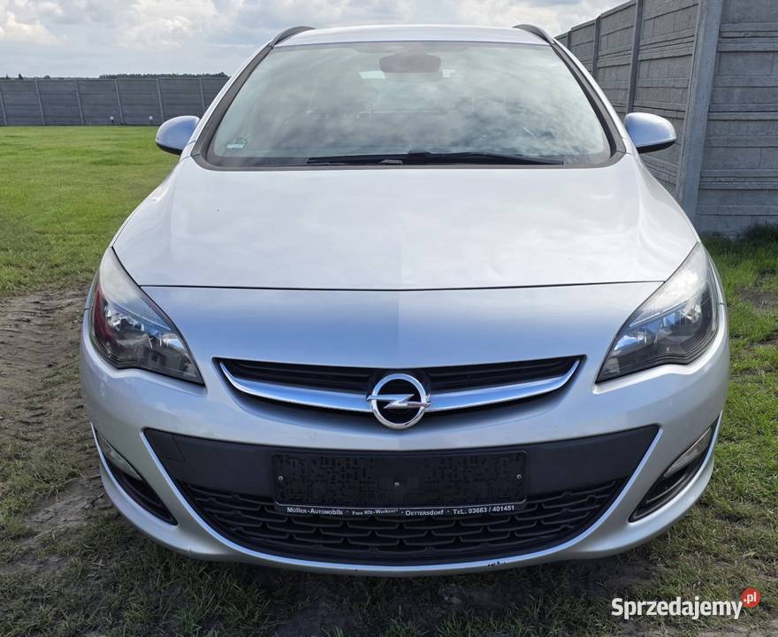 Opel Astra J 16 Cdti 2015 Klima Grzane fotele Rok produkcji 2015 Płock
