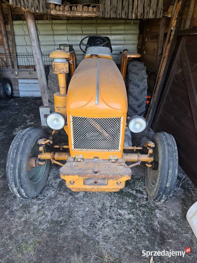 Ciągnik Renault Super 3 sprzedam