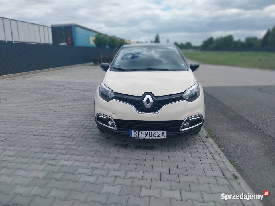 Renault Captur poj 12 benzyna 2016 Przemyśl