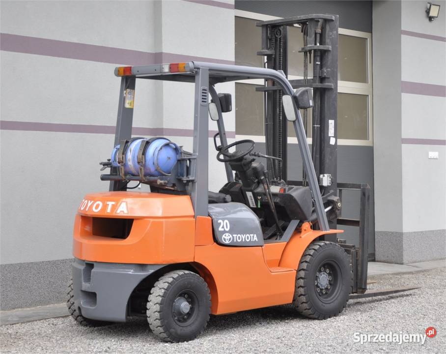 Wózek widłowy Toyota 7FG20 2T Manual Pompowane Sandomierz sprzedam