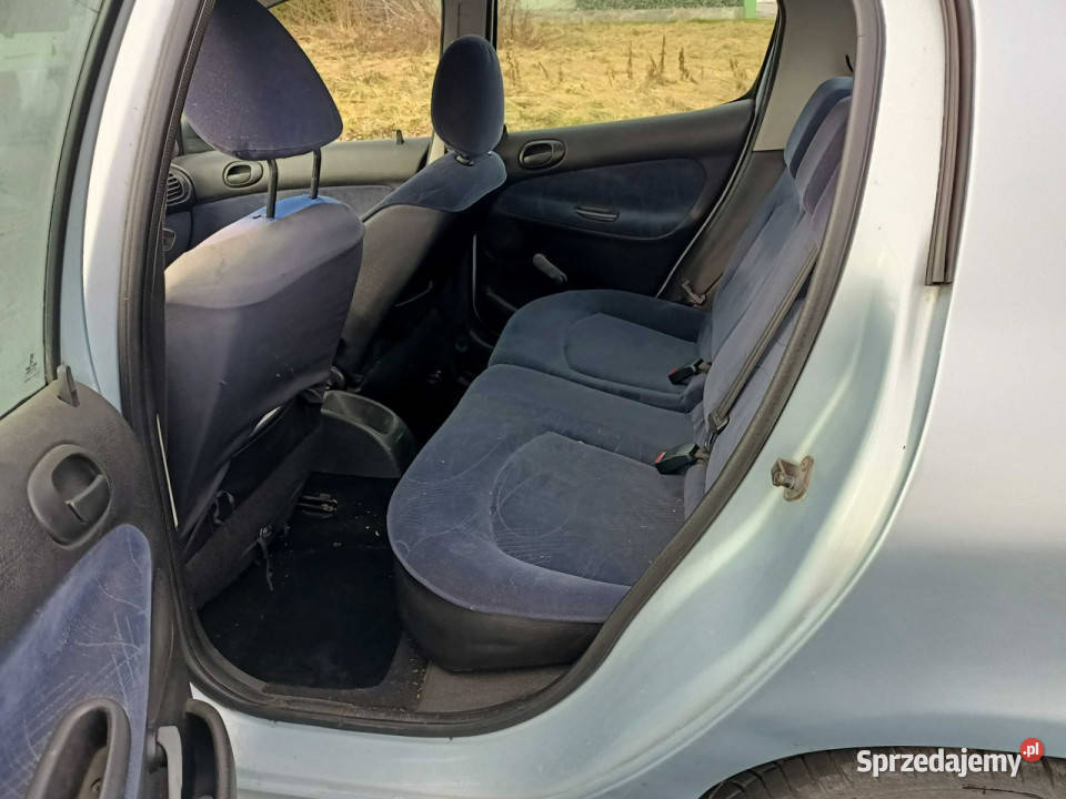 Peugeot 206 Peugeot 206 14 HDI 68 01r 68KM Motoryzacja Tarnów