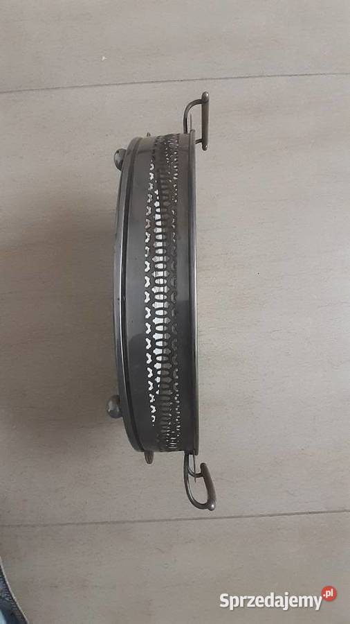 Patera metalowa z porcelanowymzdobionym dnem