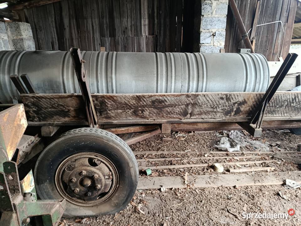 Wóz metalowy solidny do traktora z beczką Węgrzce Wielkie