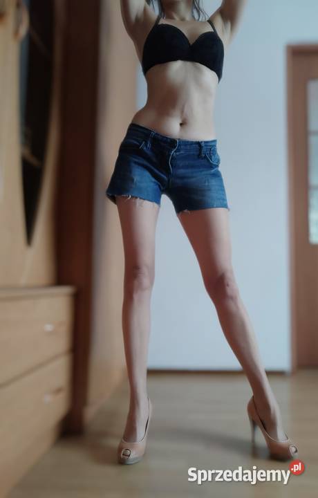 spodenki jeansowe 38 stradivarius Rozmiar 38(M) Wesoła