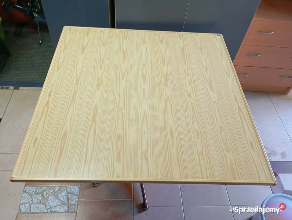 Stół stolik do kuchni na stancję Niemce