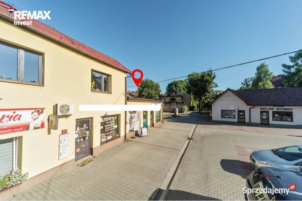 Lokale handlowe i działka w centrum Andrychowa