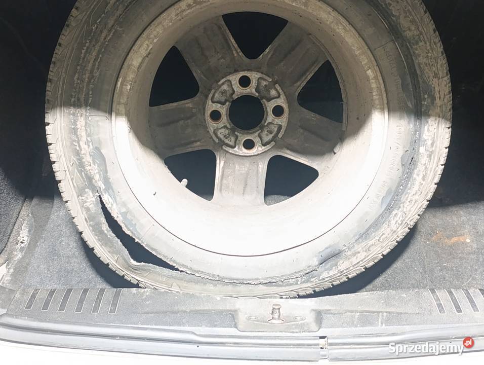 Ford Fiesta 14 2003 uszkodzony będzie jeszcze Bytom