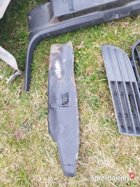 Plastiki vw IV Polo 9n3 2005 kratka zderzaka Chęciny sprzedam