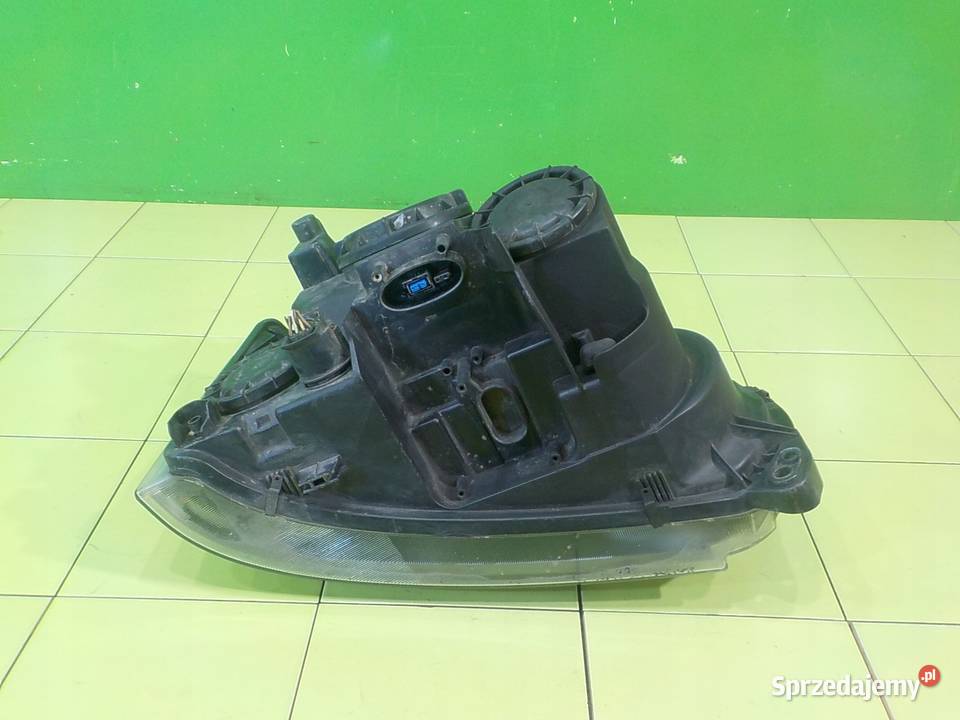 RANGE ROVER L322 LIFT 36 TD V6 AUT 08r 5D XENON Lampy przednie Suków sprzedam