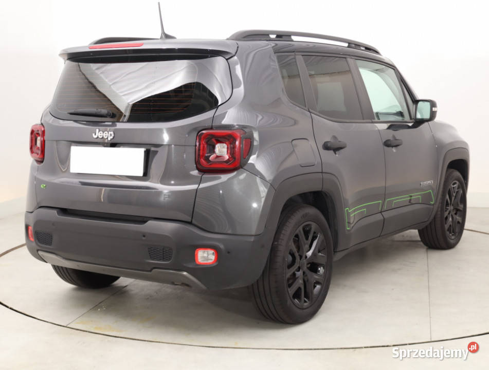 Jeep Renegade 15 Turbo eHybrid kamera cofania