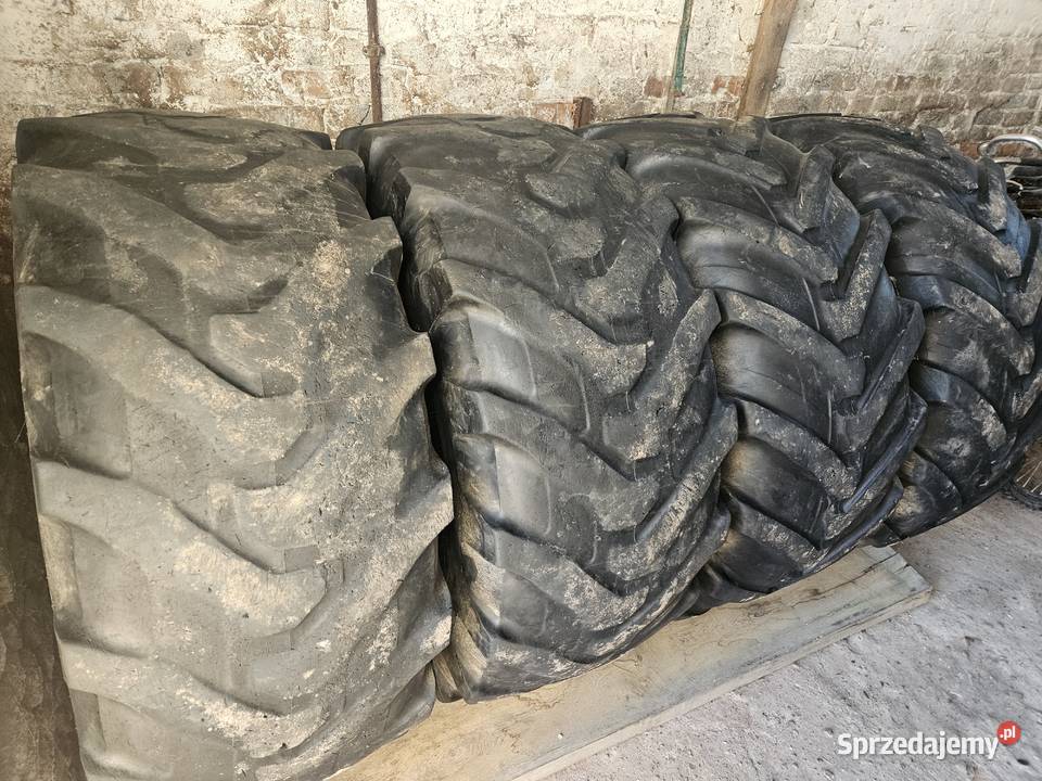 Opony do ładowarki 50070 R24