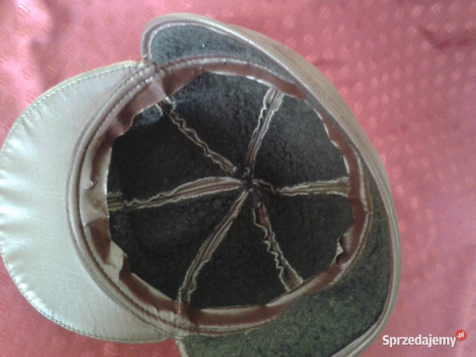 Czapka zimowa z daszkiem skórzana z nausznikami Łódź