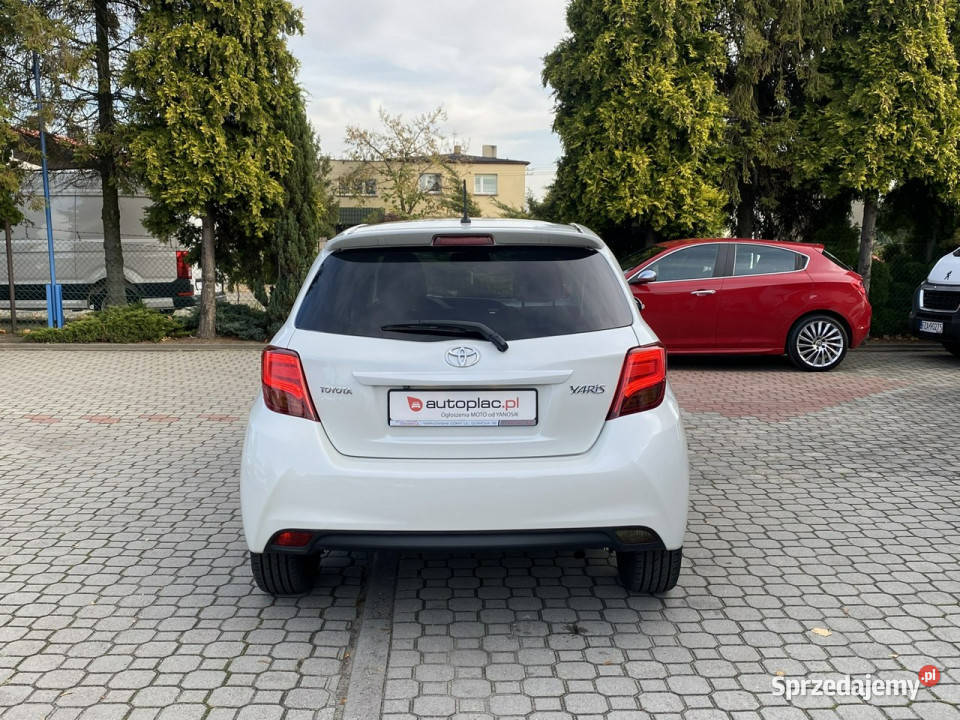 Toyota Yaris Rezerwacja III 20112019 manualna Yaris Tarnowskie Góry