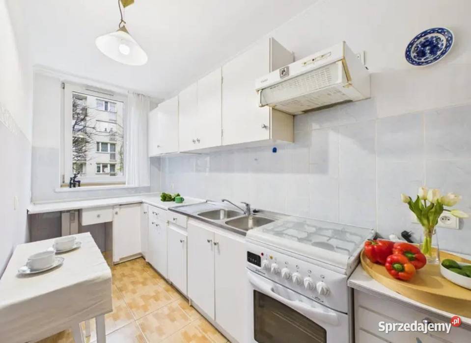 Rodzinne mieszkanie 3 pokoje i balkon oś