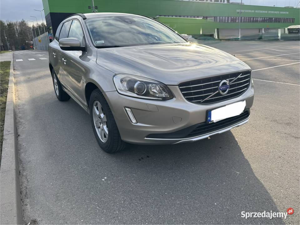 Volvo XC60 Momentum Diesel Automat 8biegowy ASO SUV Bełchatów