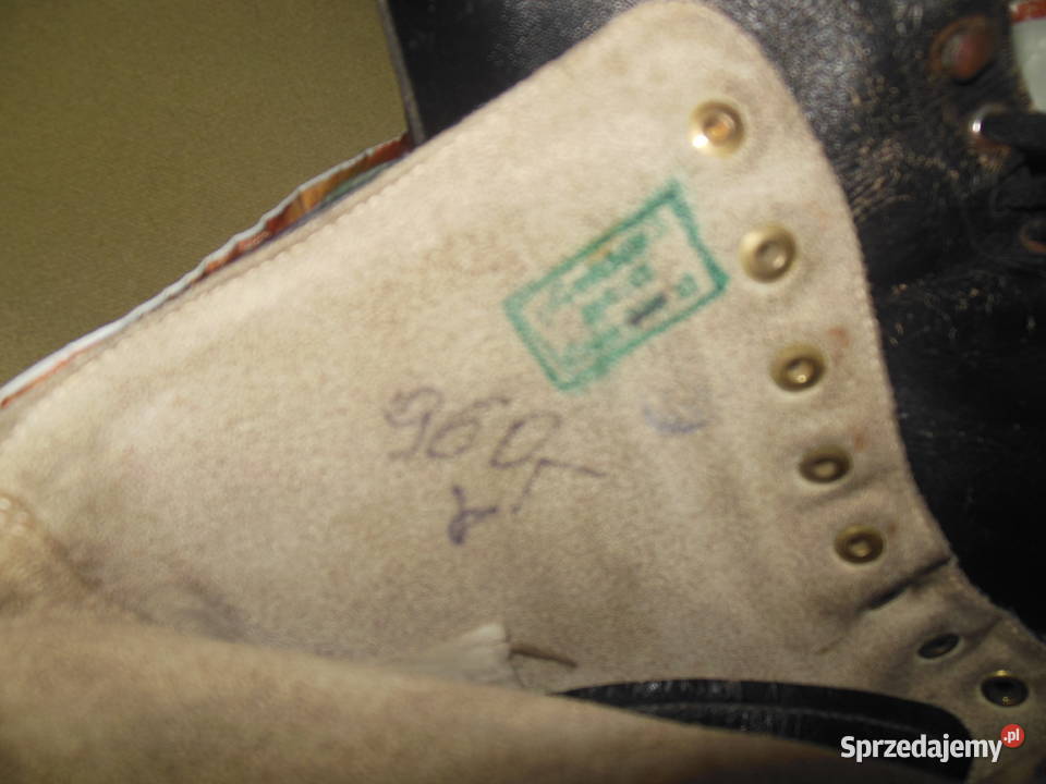 Łyżwy czarne figurówki Piruet 103 r43 PRL Łyżwiarstwo i hokej świętokrzyskie Kielce