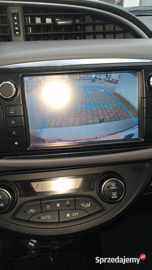 Sprzedam Toyota Yaris 133 Dual Vvti poduszka powietrzna Toruń sprzedam