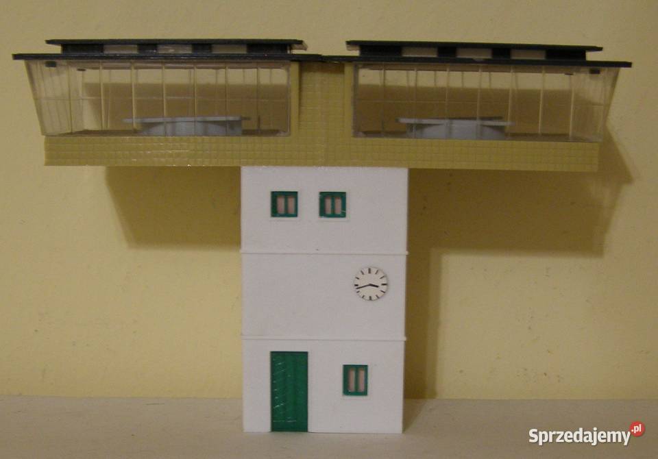 Domek na makietę 8 kolejka nastawnia kolejowa Łódź
