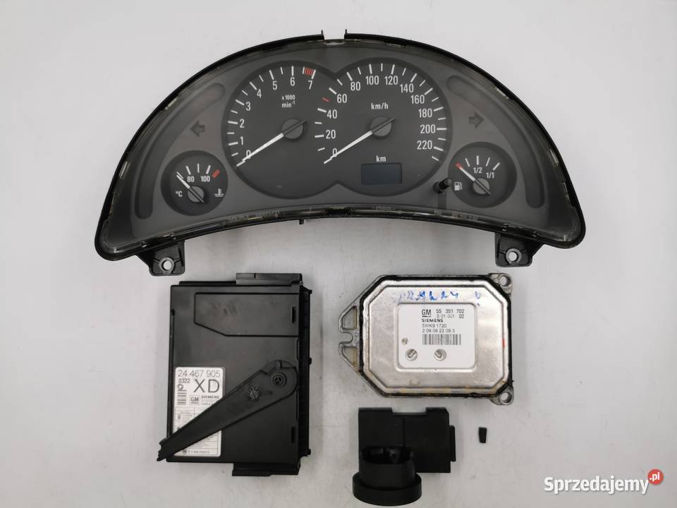 Sterownik Silnika Opel Corsa C 18 16v 55351702