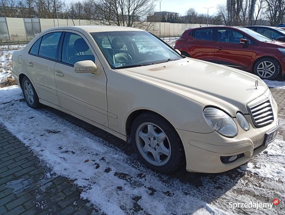 Mercedes W211 Avantgarde Lift 22 Diesel 136 Łódź